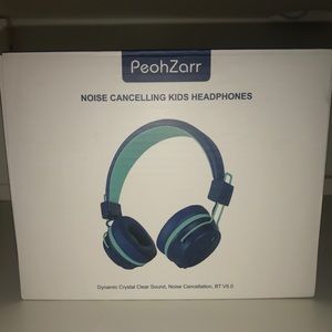 PeohZarr Noise Cancelling Kids Headphones